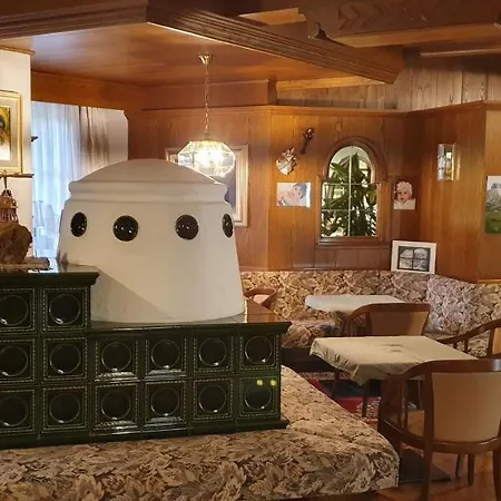 Diana Hotel